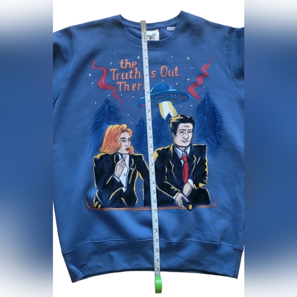 Sweater handmade painting X-Files. - Picture 5 of 6